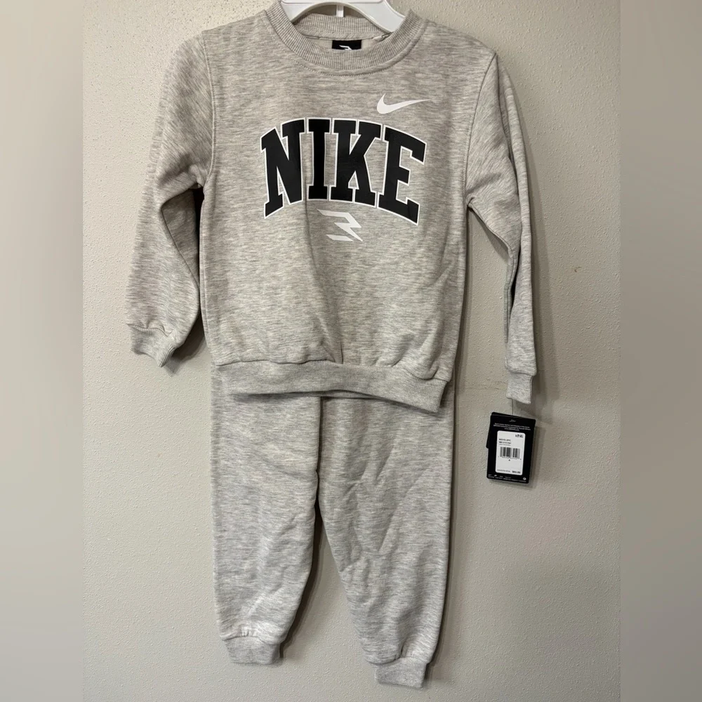 Nike Boy’s Gray 2pc Set with Black Lettering and White Swoosh‎